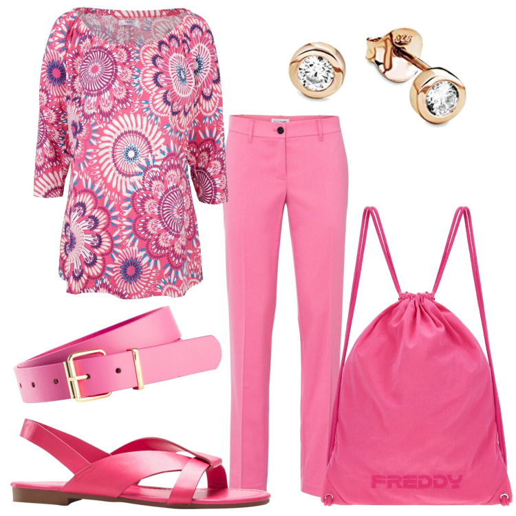 Outfit donna - Mi vesto in modo che possa andare bene. Stile Glamour per Tutti i giorni. Abbinamento con maglieria, cinture, pantaloni, sandali, zaini, orecchini.