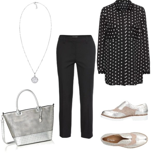 Outfit donna - Curvy. Stile Trendy per Ufficio. Abbinamento con pantaloni, camicetta, mocassini fantasia effetto laminato con tacco squadrato e punta tonda, borsa a mano taglia unica, collana.