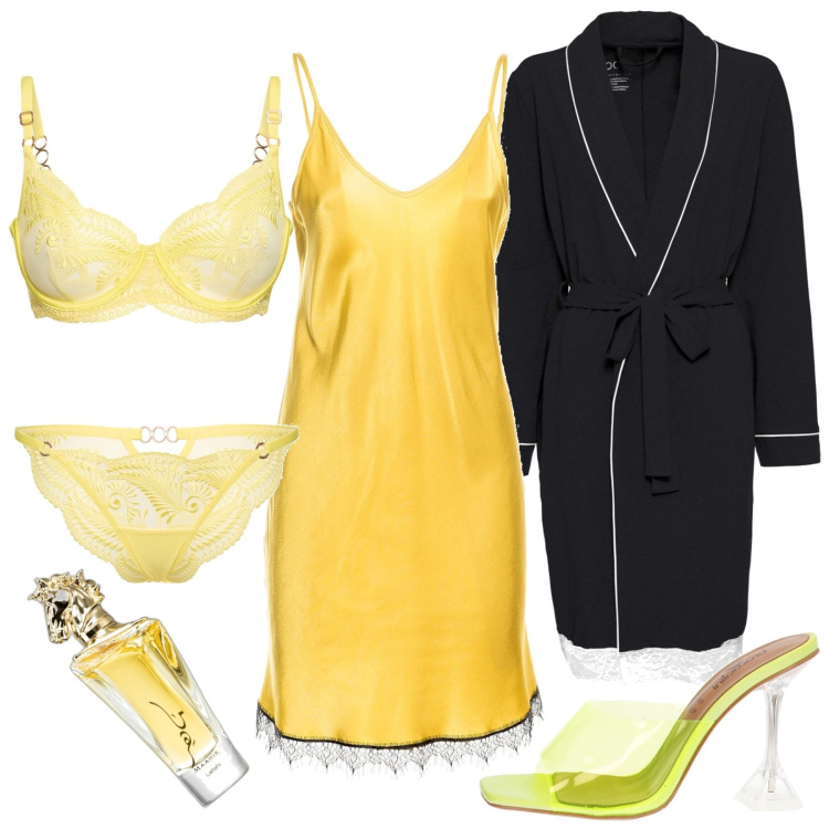 Outfit donna - Total look #1806270. Stile Sexy per Serata fuori. Abbinamento con vestaglie, sandali in pelle, profumi, top, reggiseni, slip.