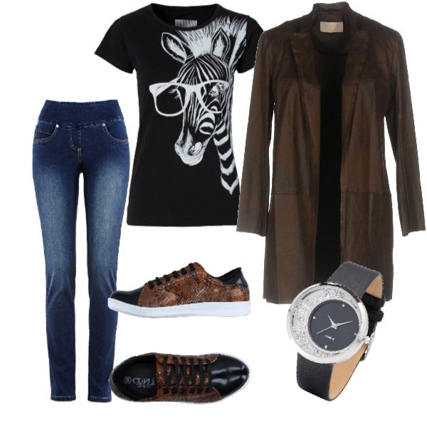 Outfit donna - Animalier soft. Stile Urban per Scuola/Università. Abbinamento con jeans, t-shirt animalier in denim, orologio con strass nero, soprabito collo con revers a maniche lunghe interno sfoderato tinta unita, sneakers tennis.