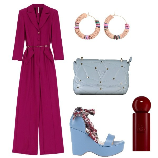 Outfit donna - La tuta elegante. Stile 70s per Tutti i giorni. Abbinamento con sandali in pelle, orecchini, profumi, tute, borse a tracolla.
