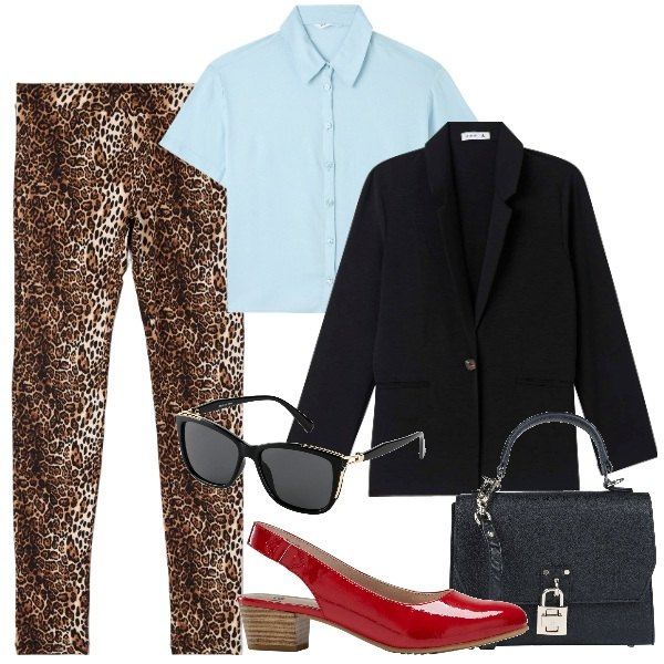 Outfit donna - pantalone animalier. Stile Trendy per Ufficio. Abbinamento con occhiali da sole, décolleté, borse a mano, camicie a manica corta, leggings, blazer.