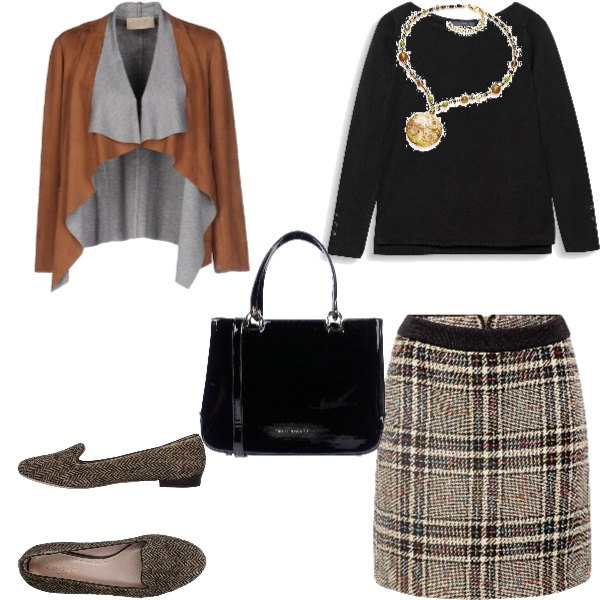 Outfit donna - Basic, pranzo con le amiche. Stile Basic per Tutti i giorni. Abbinamento con giacca effetto scamosciato scollatura profonda a maniche lunghe interno sfoderato tinta unita, mocassini effetto spinato con punta tonda, borsa a mano effetto vernice taglia media con zip interno foderato in pelle tinta unita, gonna nero, felpa nero, collana oro.