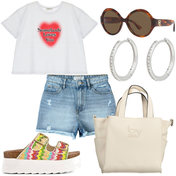 Outfit donna - Arrivo in spiaggia. Stile Casual per Tutti i giorni. Abbinamento con orecchini, shorts, t-shirt, occhiali da sole, zeppe, borse a spalla.