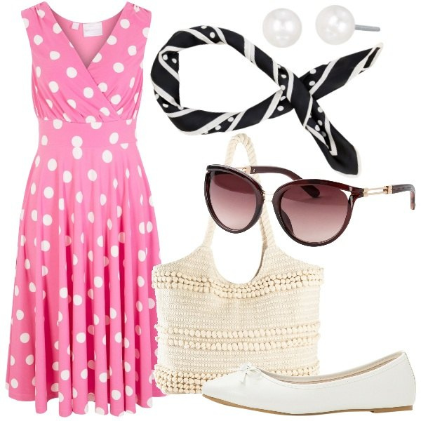 Outfit donna - Pois. Stile Casual chic per Tutti i giorni. Abbinamento con ballerine, occhiali da sole, vestiti, shopping bag, orecchini, foulard.