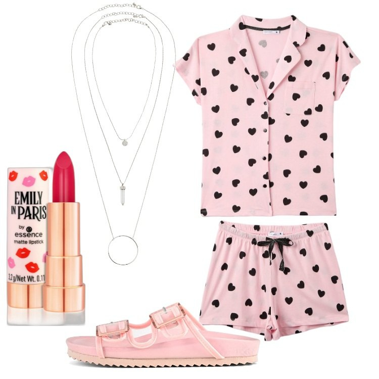 Outfit donna - Mamma romantica. Stile Romantica per Tutti i giorni. Abbinamento con ciondoli, rossetti, pigiama, sandali.