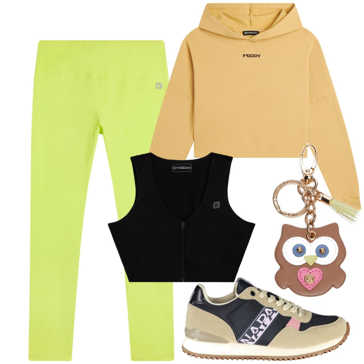 Outfit donna - Il sabato si cammina. Stile Sporty chic per Sport. Abbinamento con leggings, reggiseni, felpe sportive, scarpe sportive, portachiavi.