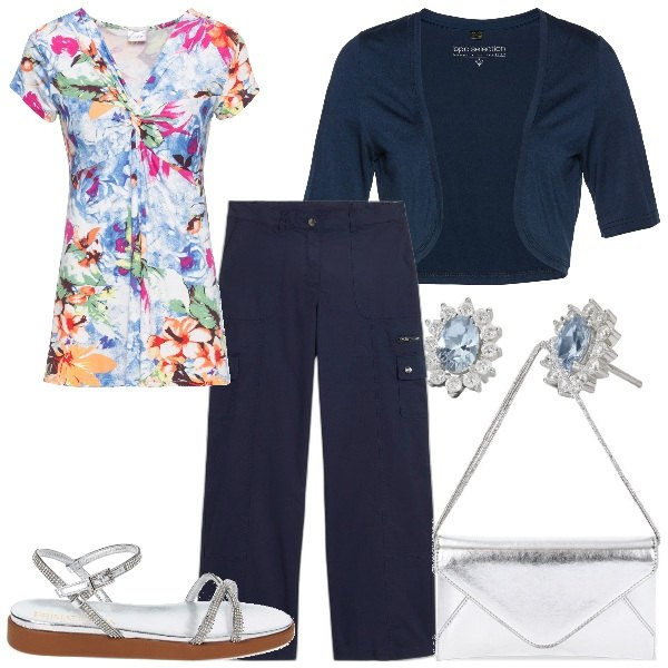 Outfit donna - Curvy Casual ma elegante. Stile Glamour per Serata fuori. Abbinamento con pantaloni cargo, maglieria, blazer, orecchini, sandali gioiello, pochette.