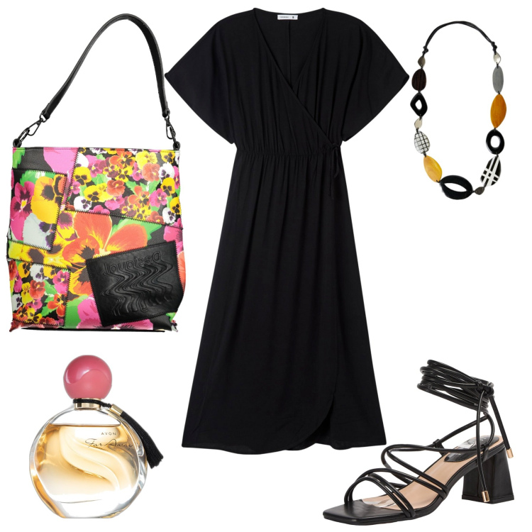 Outfit donna - La borsa Desigual. Stile Urban per Tutti i giorni. Abbinamento con profumi, vestiti lunghi, sandali alla schiava, borse a spalla, collane.