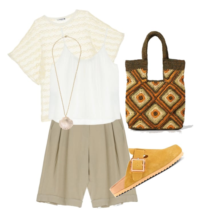 Outfit donna - Estate comoda. Stile Boho per Tutti i giorni. Abbinamento con bermuda, t-shirt, top, collane, sabot, borse a spalla.