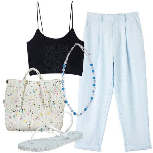 Outfit donna - La freschezza del lino. Stile Trendy per Mare. Abbinamento con sandali, pantaloni chino, top, collane, borse a spalla.