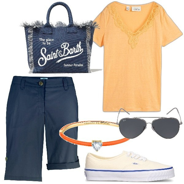 Outfit donna - Sport e tempo libero trendy. Stile Sporty chic per Tutti i giorni. Abbinamento con bermuda, maglieria, braccialetti, sneakers, occhiali da sole, borse tote.