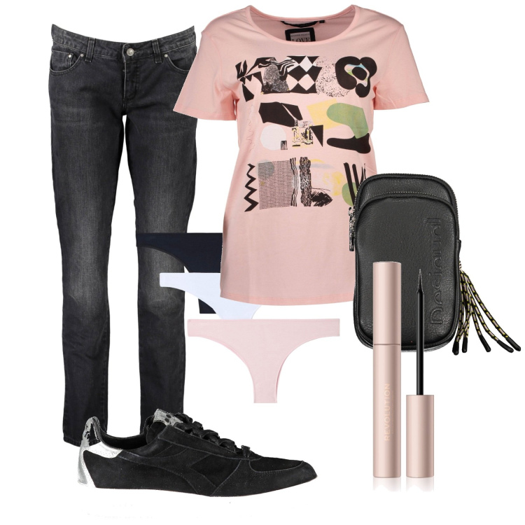Outfit donna - Total look #1891318. Stile Casual per Tutti i giorni. Abbinamento con terre, culotte, t-shirt, jeans, collane, sneakers.