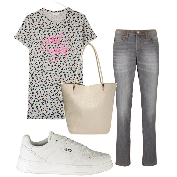 Outfit donna - Total look #1892765. Stile Basic per Tutti i giorni. Abbinamento con jeans mom, t-shirt, borse a spalla, sneakers.