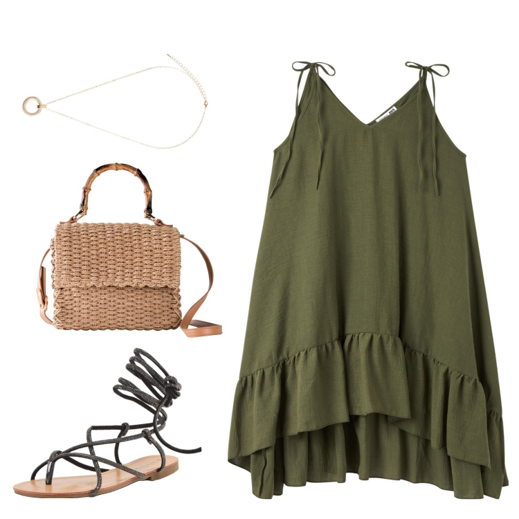 Outfit donna - Aperitivo estivo. Stile Casual chic per Serata fuori. Abbinamento con borse a mano, collane, vestiti lunghi, sandali alla schiava.