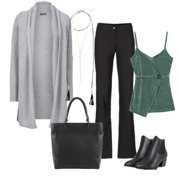 Outfit donna - Library. Stile Urban per Tutti i giorni. Abbinamento con pantaloni, cardigan al ginocchio contrasto lavorato a maglia con pieghe, collana con nappine oro e nero, borsa a mano con zip interno foderato tinta unita, canottiera, stivaletti chelsea.