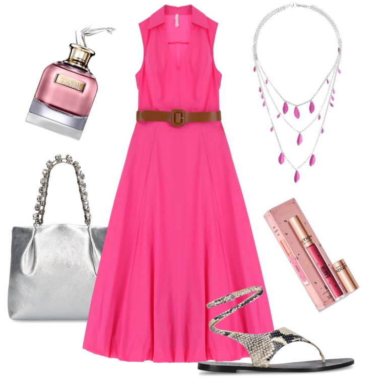 Outfit donna - I sandali pitonati. Stile Romantica per Tutti i giorni. Abbinamento con gloss, profumi, vestiti lunghi, shopping bag, collane, sandali in pelle.