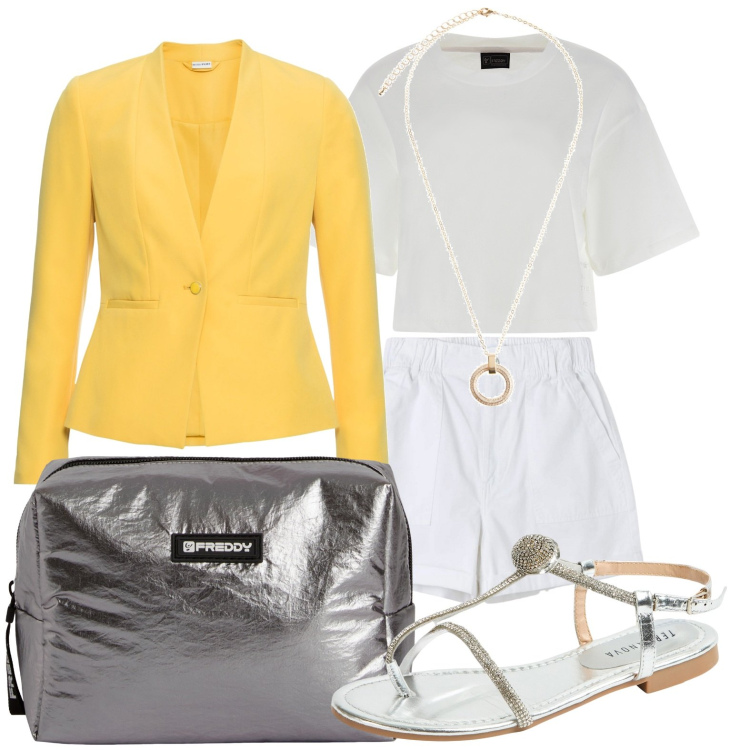 Outfit donna - In viaggio. Stile Basic per Tutti i giorni. look ideale per Petite. Abbinamento con blazer, collane, shorts, ciabatte, t-shirt, valigie.