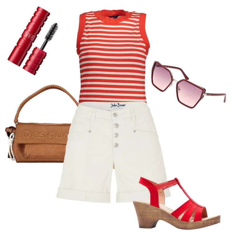 Outfit donna - Il top alla marinara. Stile Casual chic per Tutti i giorni. Abbinamento con shorts, sandali, mascara, borse a spalla, canottiere, occhiali da sole.