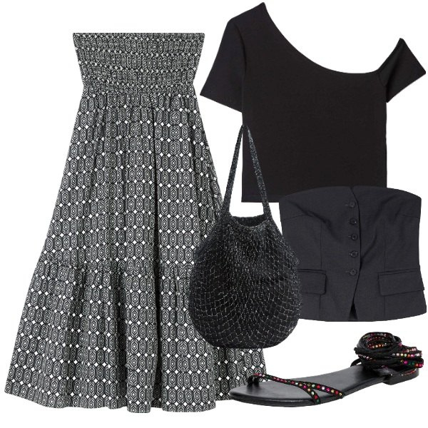 Outfit donna - In nero a luglio. Stile Trendy per Serata fuori. Abbinamento con sandali alla schiava, gonne lunghe, t-shirt, borse a tracolla, top.