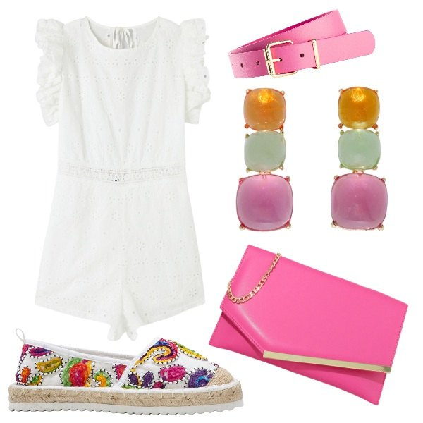 Outfit donna - Serata di vacanze. Stile Casual per Serata fuori. Abbinamento con espadrillas, cinture, tuta corta, pochette, orecchini.
