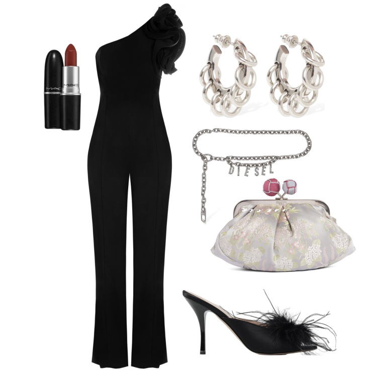 Outfit donna - Ghost outfitter - luglio. Stile Glamour per Serata fuori. Abbinamento con rossetti, tute, pochette, orecchini, sandali col tacco, cinture.