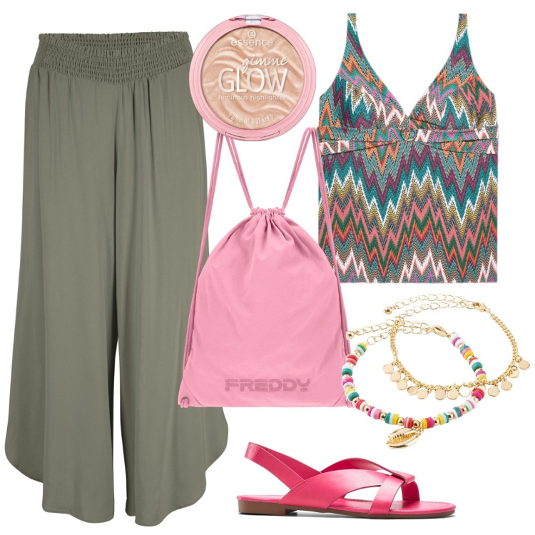 Outfit donna - Bagno di mezzanotte. Stile Casual per Mare. Abbinamento con pantaloni culotte, sandali, braccialetti con ciondoli, ciprie, zaini, bikini.