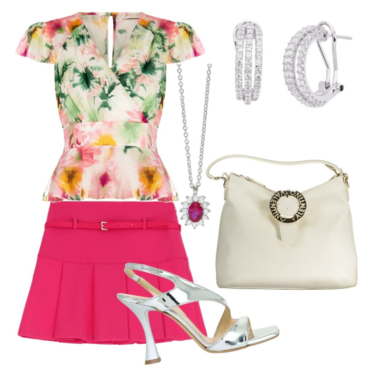 Outfit donna - Sere d\'estate. Stile Chic per Serata fuori. Abbinamento con collane, orecchini, top, minigonne, sandali in pelle, borse a spalla.