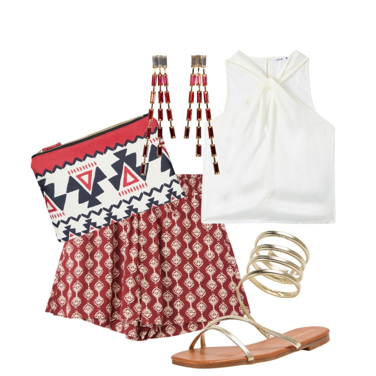 Outfit donna - Dettagli occidentali. Stile Boho per Tutti i giorni. Abbinamento con orecchini, shorts, top, sandali, pochette.