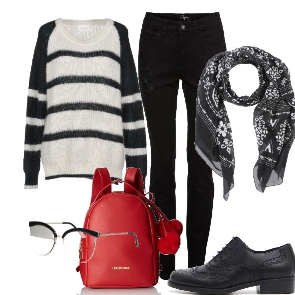 Outfit donna - Hipster femminile. Stile Trendy per Tutti i giorni. Abbinamento con jeans elasticizzato nero, pullover spacchetti laterali a righe lavorato a maglia collo tondo a maniche lunghe taglia media in mohair vestibilità ampia, stola fantasia multicolore in seta bianco, scarpe stringate brogue nero, zaini, occhiali da sole a gatto lenti a specchio stanghette sottili protezione dai raggi nero.
