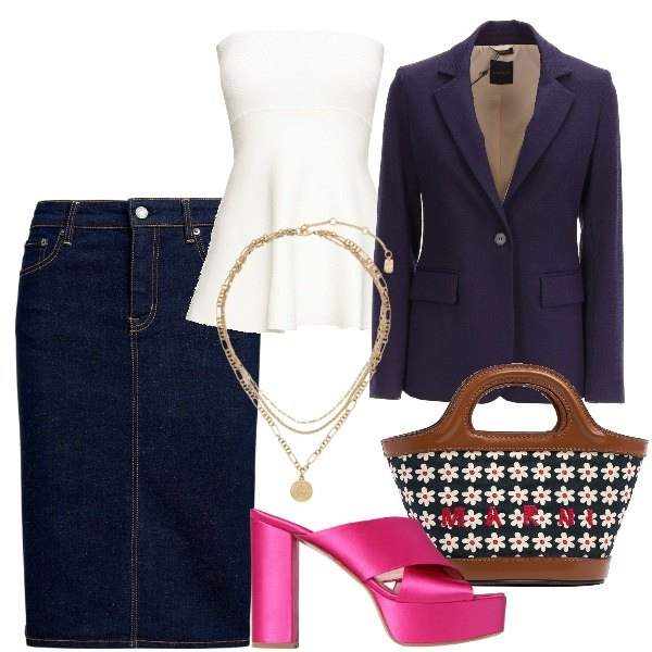 Outfit donna - Settembre maxi blazer e mule di raso. Stile Urban per Tutti i giorni. Abbinamento con gonne, ciondoli, blazer, borse a mano, sandali in pelle, top.