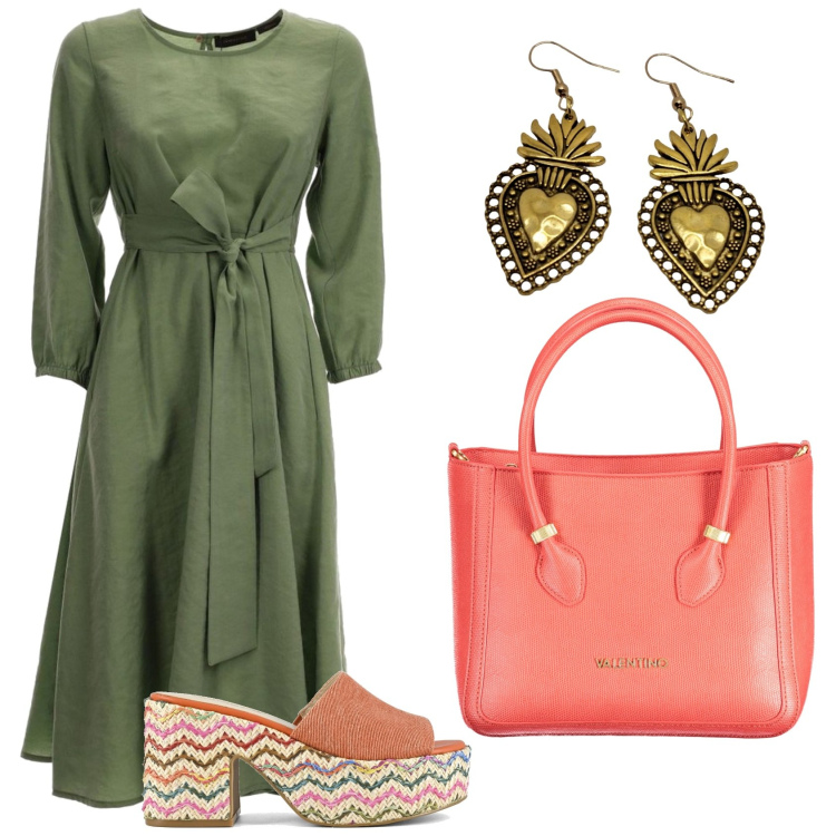 Outfit donna - L\'abito semplice ma d\'effetto. Stile Vintage retrò per Ufficio. Abbinamento con sandali, vestiti lunghi, borse a spalla, orecchini.