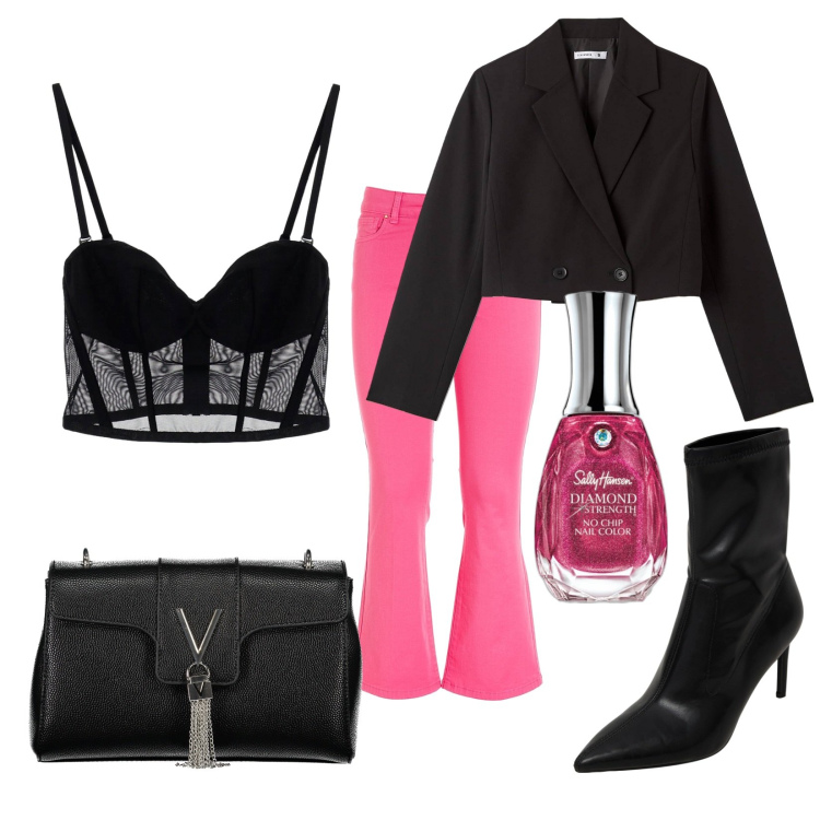 Outfit donna - Top cropped. Stile Sexy per Serata fuori. Abbinamento con smalti, blazer, stivaletti, jeans, top, borse a tracolla.