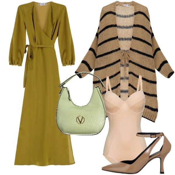 Outfit donna - Plus size. Stile Casual chic per Ufficio. Abbinamento con body, vestiti lunghi, cardigans, décolleté, borse a spalla.