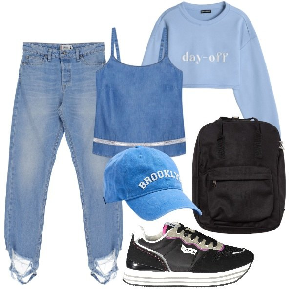 Outfit donna - Celeste. Stile Urban per Scuola/Università. Abbinamento con cappelli, zaini, jeans slim fit, felpe, sneakers, top.