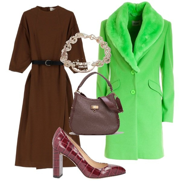 Outfit donna - In ufficio. Stile Bon Ton per Ufficio. Abbinamento con décolleté, braccialetti, cappotti, borse a tracolla, vestiti midi/longuette.