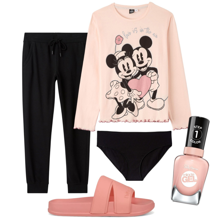 Outfit donna - Sweet. Stile Basic per Tutti i giorni. Abbinamento con smalti, pigiama, pantaloni, culotte, sandali.