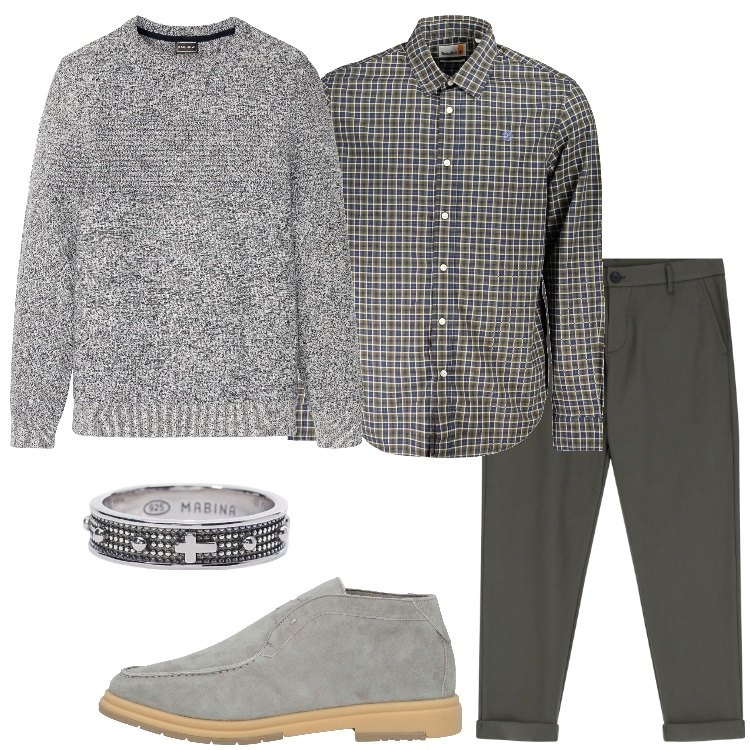 Outfit uomo - Il grigio e le sue declinazioni. Stile Casual per Ufficio. Abbinamento con maglieria, stivali e stivaletti, anelli, pantaloni, camicie.
