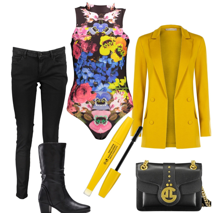 Outfit donna - Il body. Stile Glamour per Tutti i giorni. Abbinamento con stivali, mascara, blazer, body, borse a tracolla, jeans skinny.