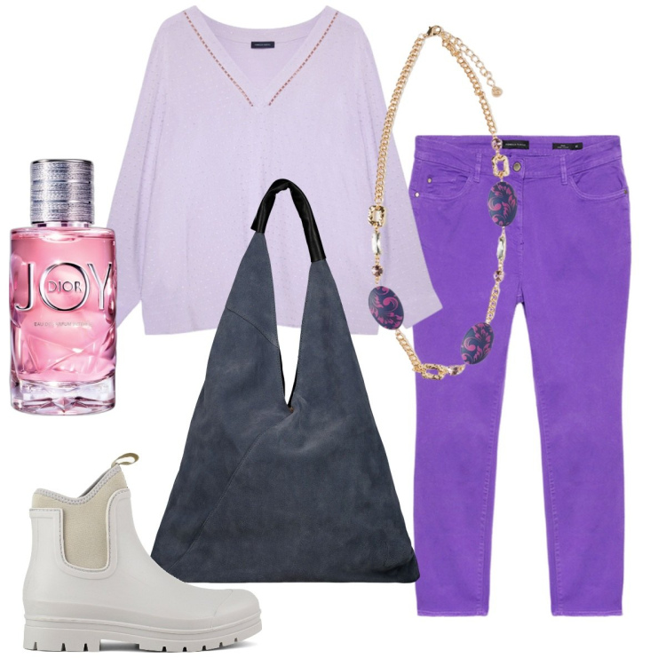 Outfit donna - In scalatura. Stile Trendy per Tutti i giorni. Abbinamento con profumi, bluse, ciondoli, pantaloni skinny, borse a spalla, stivali.