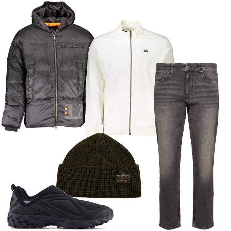 Outfit uomo - La felpa bianca. Stile Casual per Tutti i giorni. Abbinamento con sneakers, berretti, jeans, piumini, felpe.