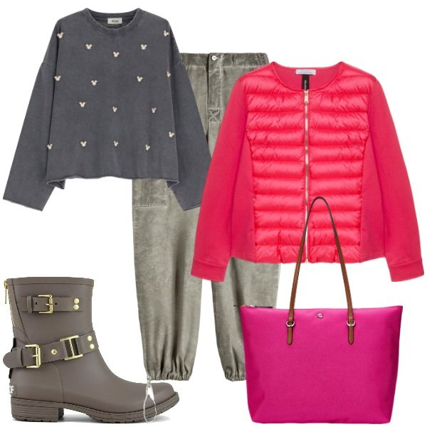 Outfit donna - Stivali da pioggia. Stile Trendy per Tutti i giorni. Abbinamento con pantaloni cargo, felpe, borse tote, stivali, piumini.
