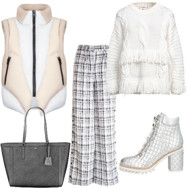 Outfit donna - Il maglione con frange e gilet. Stile Casual per Serata fuori. Abbinamento con stivaletti, pullovers, pantaloni a palazzo, piumini, borse a spalla.