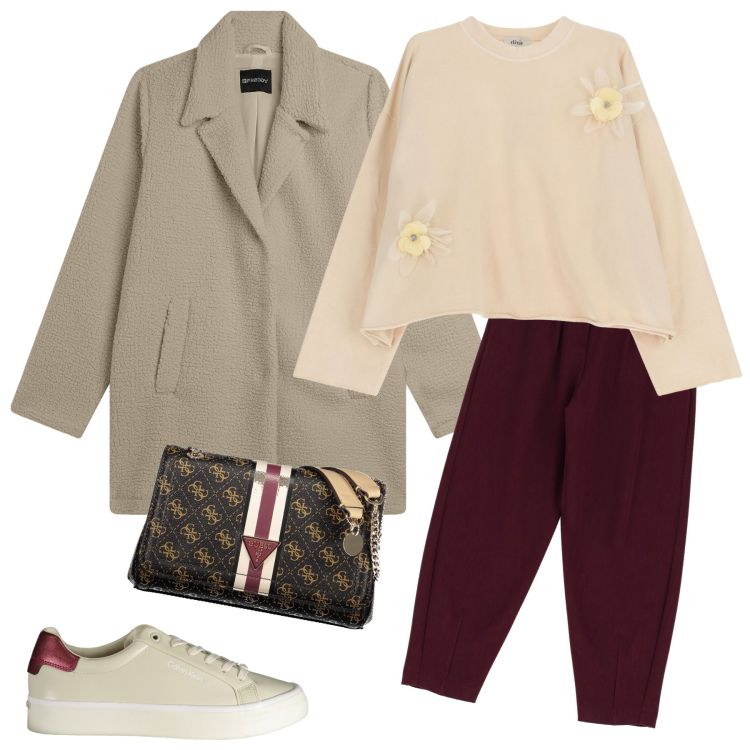 Outfit donna - Tonalità beige e bordeaux. Stile Sporty chic per Tutti i giorni. Abbinamento con cappotti, felpe, pantaloni, borse a spalla, sneakers.