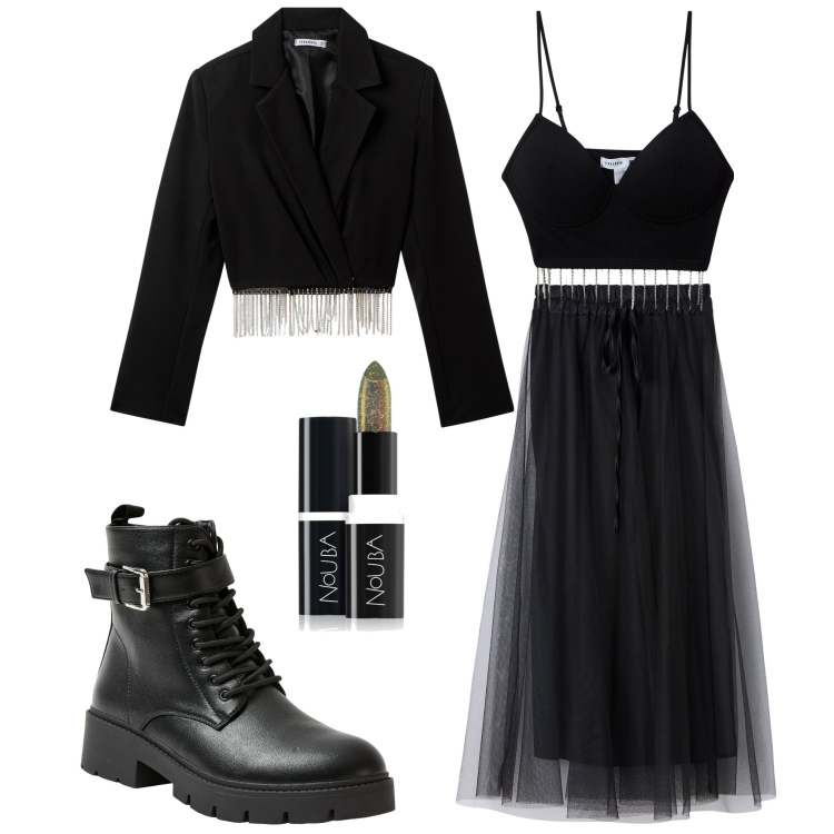 Outfit donna - Dolcetto o scherzetto. Stile Glamour per Serata fuori. Abbinamento con rossetti, blazer, gonne lunghe, anfibi, top.