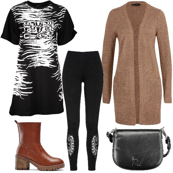 Outfit donna - Look semplice. Stile Casual per Tutti i giorni. Abbinamento con stivaletti, cardigans, leggings, vestiti corti, borse a spalla.