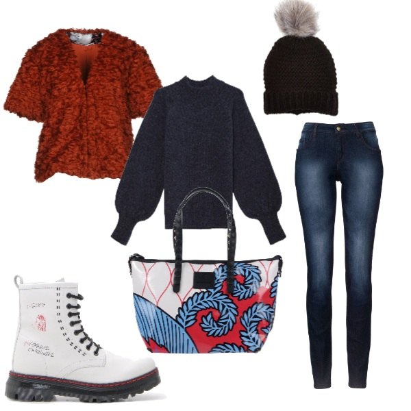 Outfit donna - Urban #8996. Stile Urban per Tutti i giorni. Abbinamento con jeans skinny, borsa a spalla maxi fantasia multicolore con zip interno sfoderato con tasca interna, cappotto, maglia a maniche lunghe filato, anfibi, cuffia taglia unica nero.