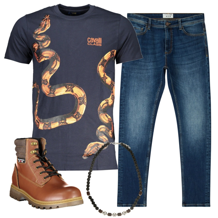 Outfit uomo - Snake. Stile Trendy per Tutti i giorni. Abbinamento con jeans skinny, collane, stivali, t-shirt.