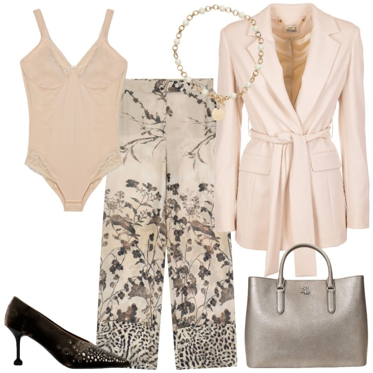 Outfit donna - Completo chic. Stile Trendy per Serata fuori. Abbinamento con blazer, décolleté, pantaloni, collane, borse a mano, body.