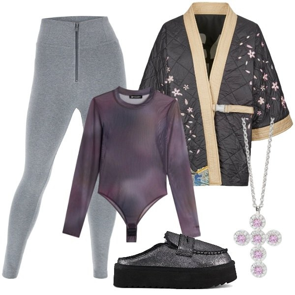 Outfit donna - Il rito del the. Stile Etnico per Tutti i giorni. Abbinamento con ciondoli, pantaloni skinny, body, kimono, mocassini.